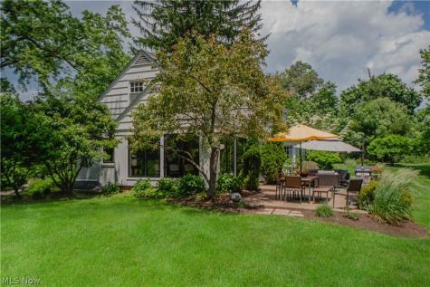2810 Brentwood Close Street NW Canton OH 44708