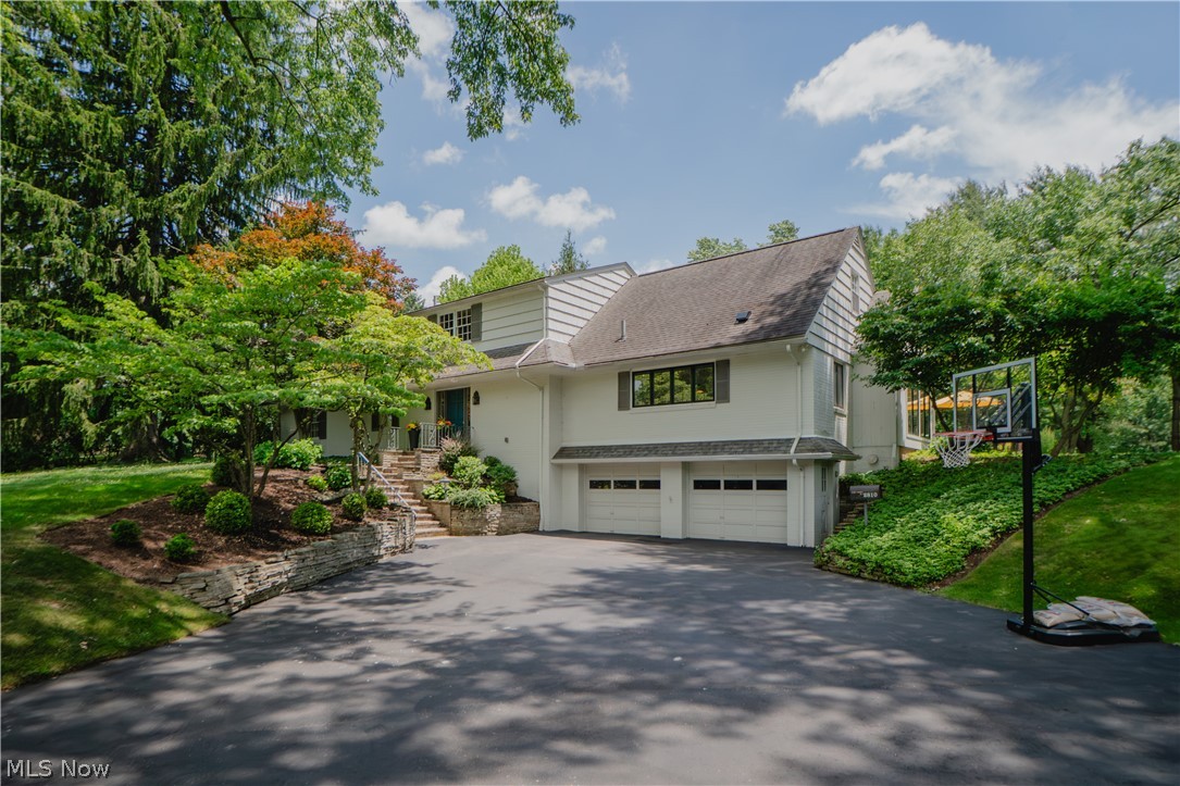 2810 Brentwood Close Street NW Canton OH 44708