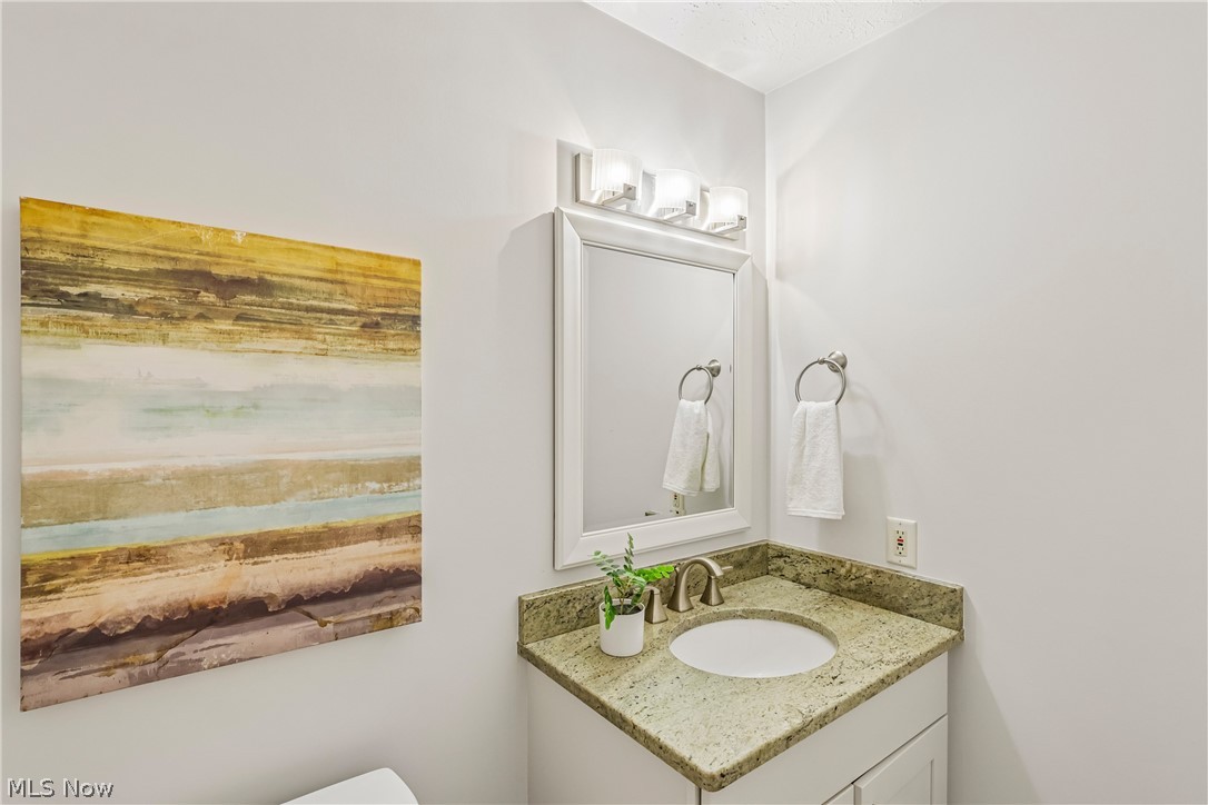 33855 Rosewood Trail Willoughby Hills OH 44094
