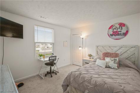 2207 Fowl Road Elyria OH 44035
