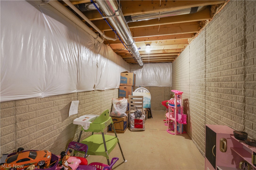 2207 Fowl Road Elyria OH 44035