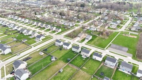 2207 Fowl Road Elyria OH 44035