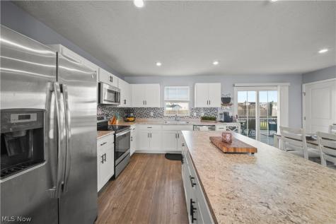2207 Fowl Road Elyria OH 44035