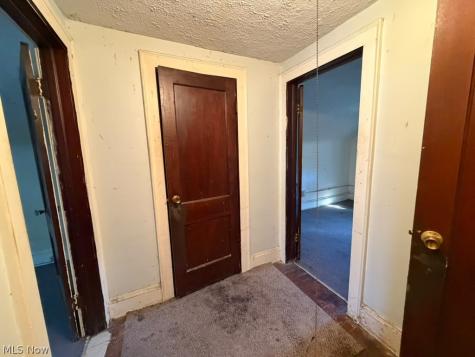 1676 Lee Road Cleveland Heights OH 44118