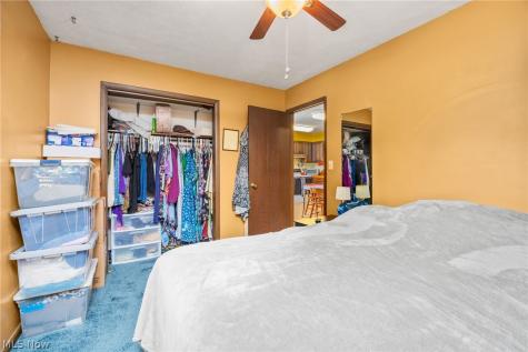 275 1st Street Wadsworth OH 44281