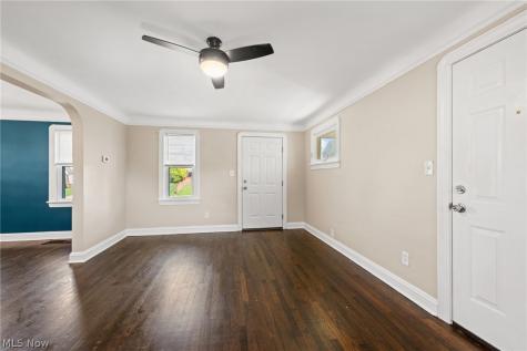 4410 W 61st Street Cleveland OH 44144