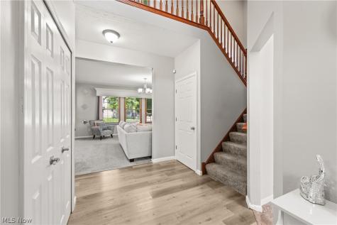 20424 Scotch Pine Way Strongsville OH 44149