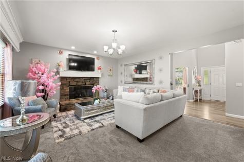 20424 Scotch Pine Way Strongsville OH 44149