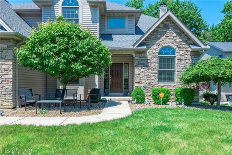 20424 Scotch Pine Way Strongsville OH 44149
