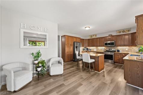 20424 Scotch Pine Way Strongsville OH 44149