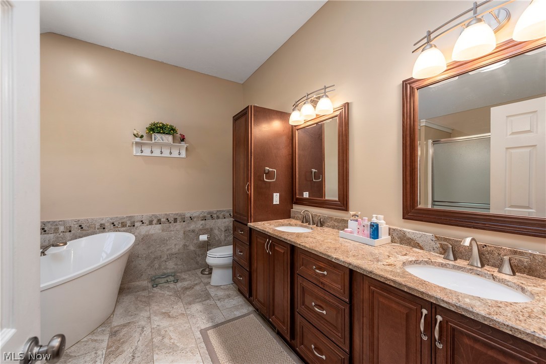 20424 Scotch Pine Way Strongsville OH 44149