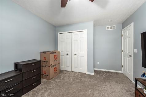20424 Scotch Pine Way Strongsville OH 44149