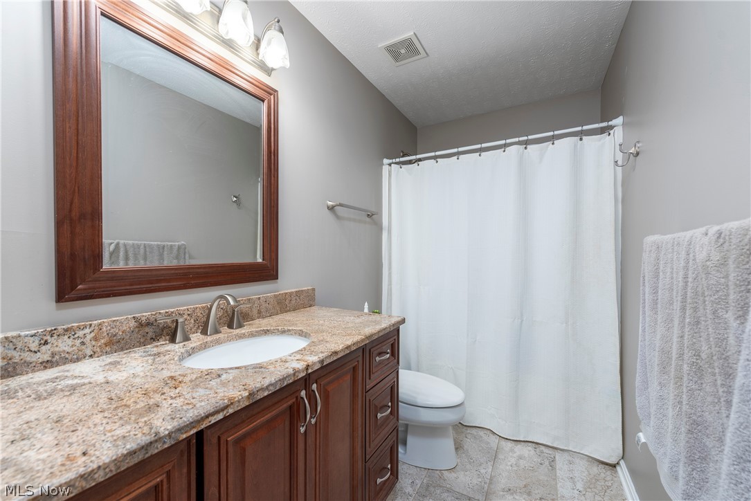 20424 Scotch Pine Way Strongsville OH 44149