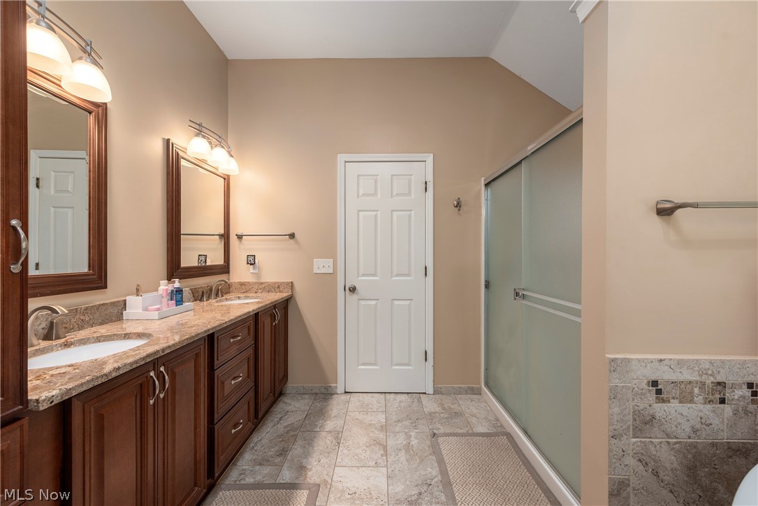 20424 Scotch Pine Way Strongsville OH 44149