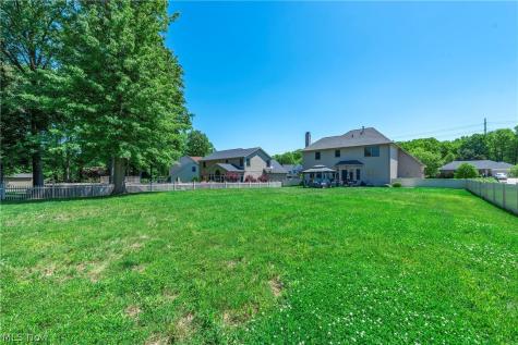 20424 Scotch Pine Way Strongsville OH 44149