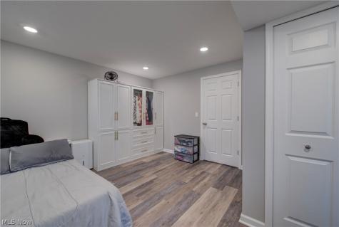20424 Scotch Pine Way Strongsville OH 44149