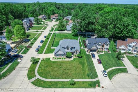 20424 Scotch Pine Way Strongsville OH 44149