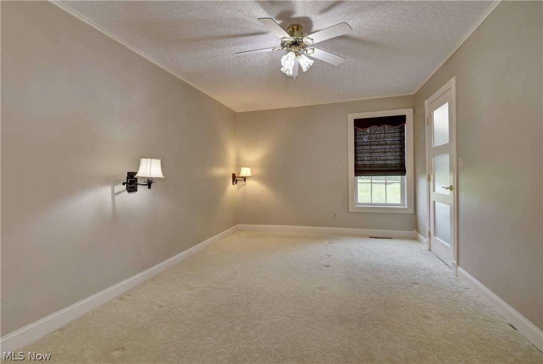 7759 Edie Hill Road SE Uhrichsville OH 44683
