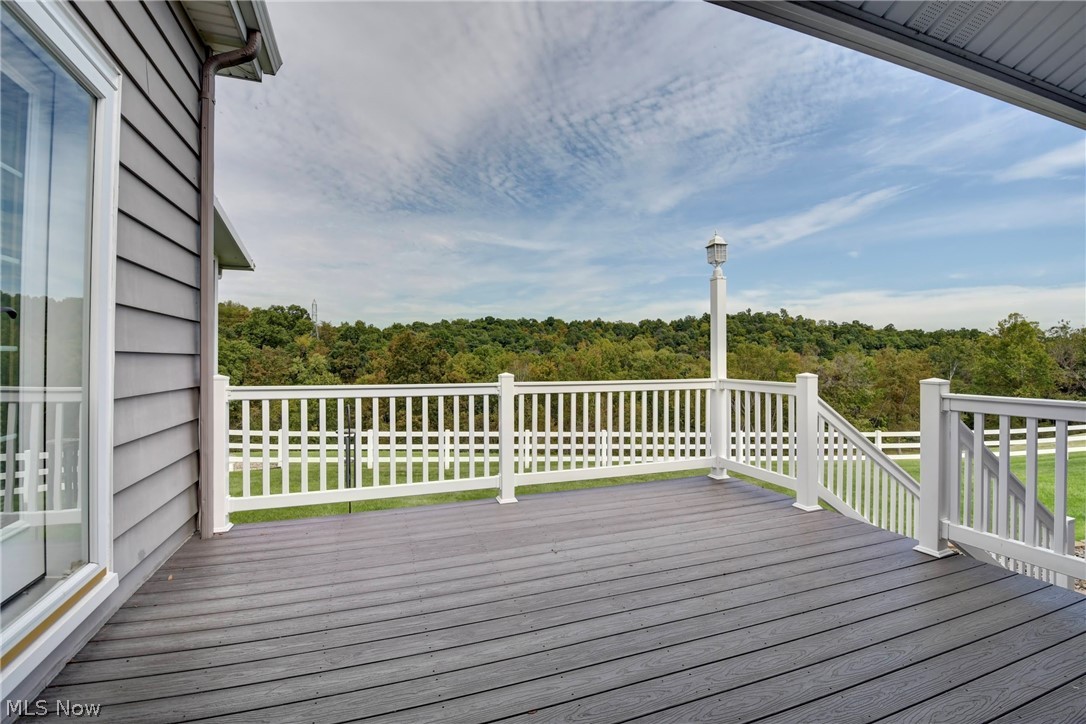 7759 Edie Hill Road SE Uhrichsville OH 44683