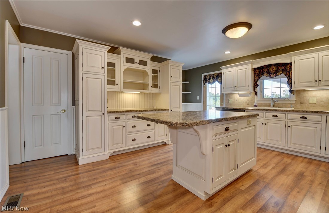 7759 Edie Hill Road SE Uhrichsville OH 44683