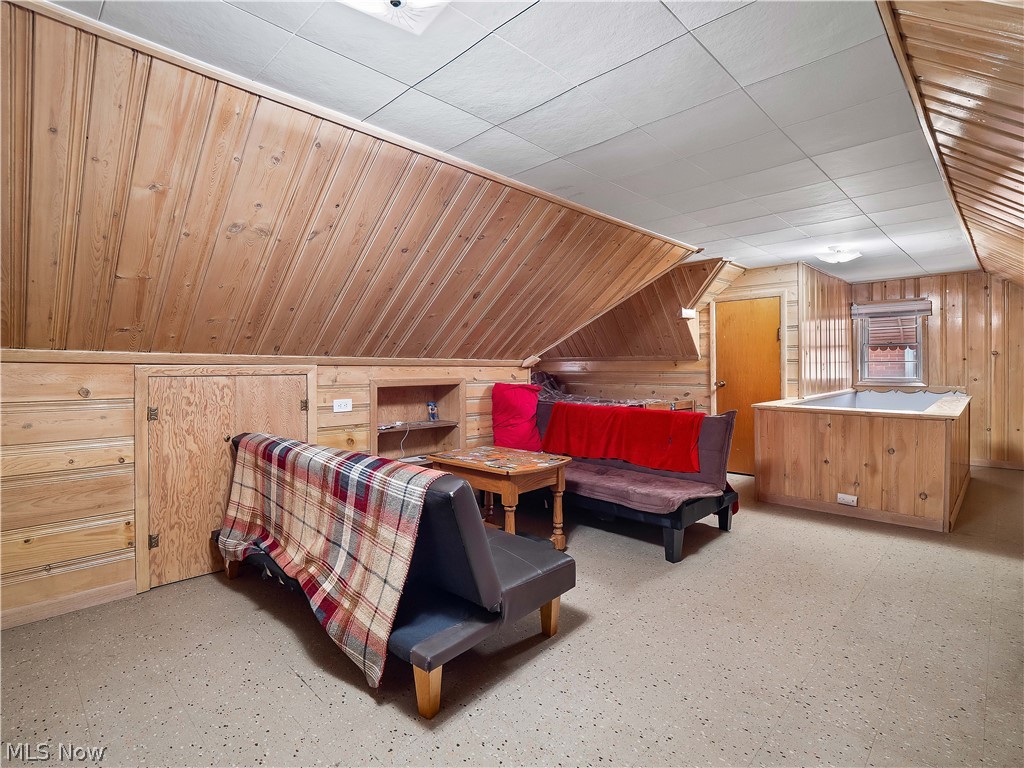 4423 Grantwood Drive Parma OH 44134