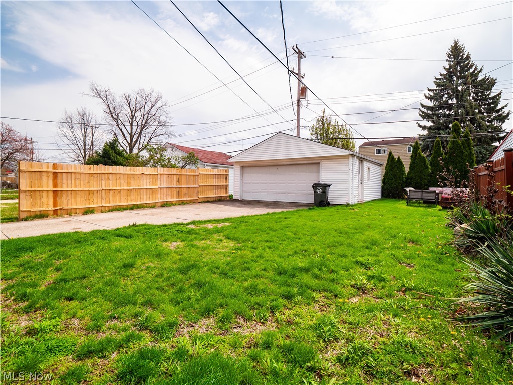 4423 Grantwood Drive Parma OH 44134