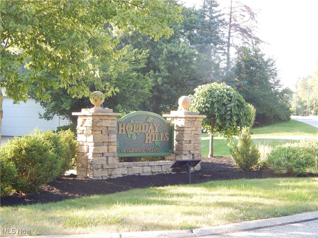 6115 Gailway Drive Oakwood Village OH 44146