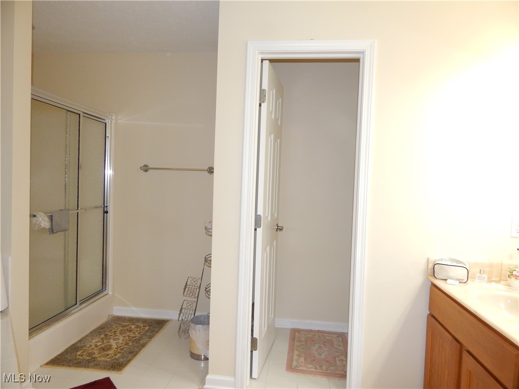 6115 Gailway Drive Oakwood Village OH 44146