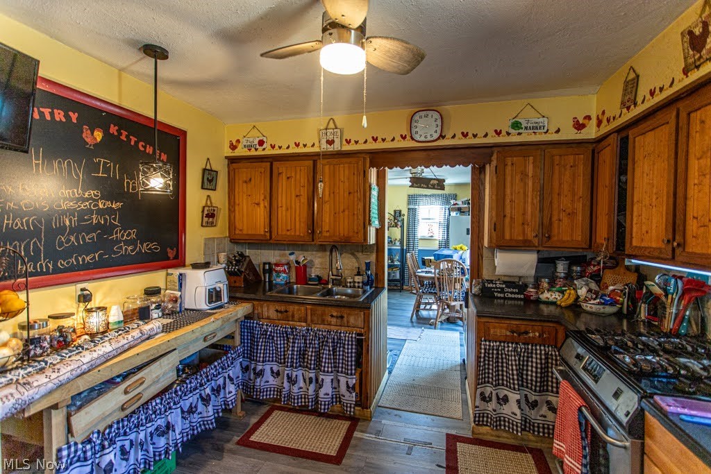 612 High Avenue Niles OH 44446