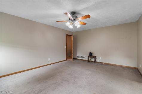 2187 Old Elm Street NE Canton OH 44721