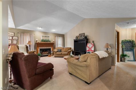 2187 Old Elm Street NE Canton OH 44721