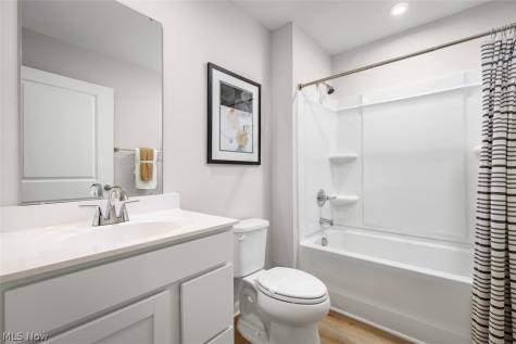 525 Silver Creek Drive Doylestown OH 44230