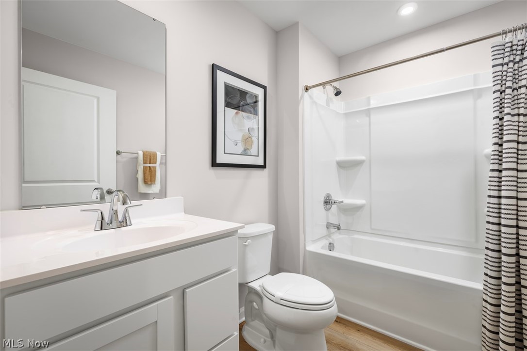 525 Silver Creek Drive Doylestown OH 44230