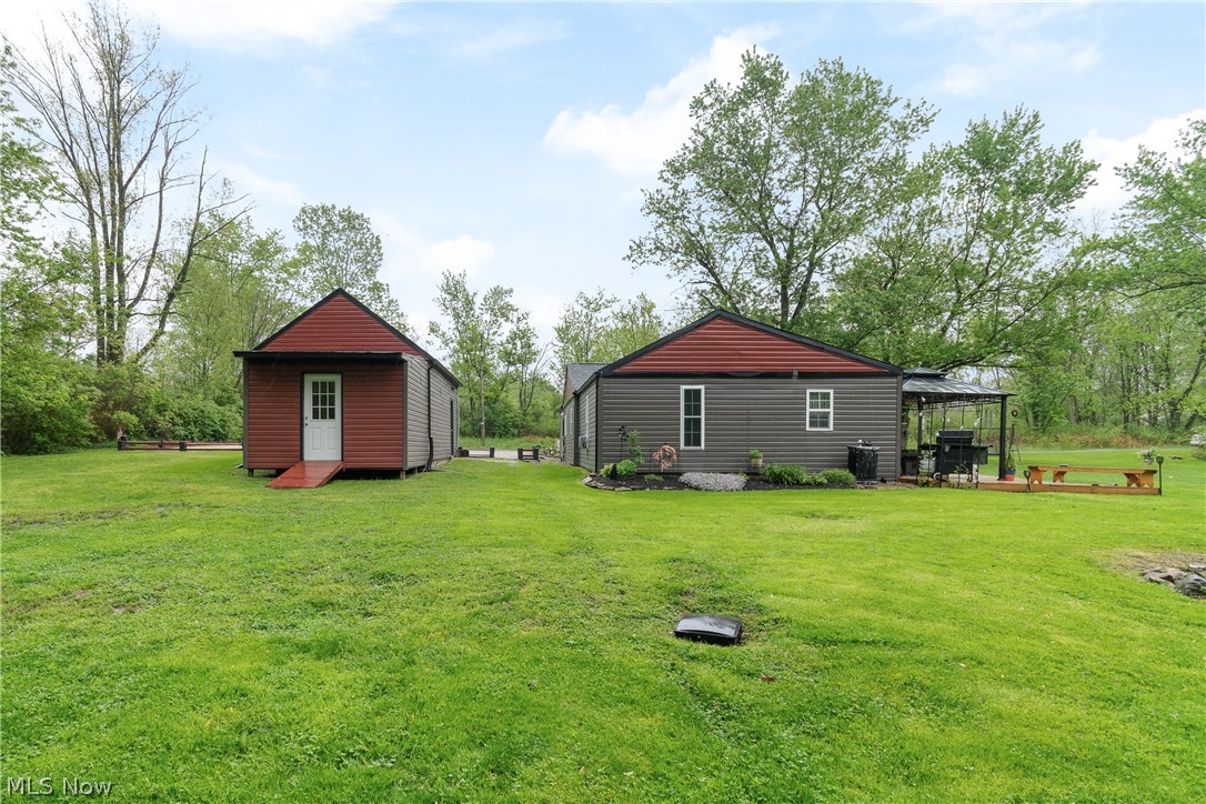 1057 Tremont Avenue NE East Canton OH 44730