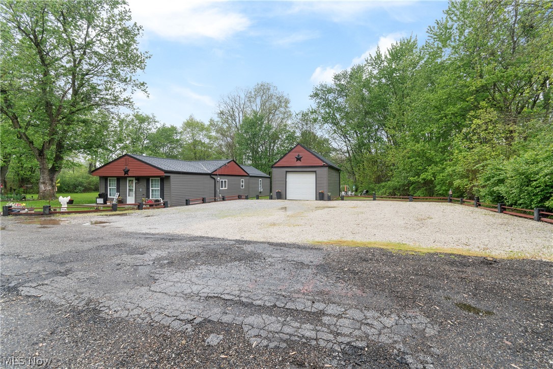 1057 Tremont Avenue NE East Canton OH 44730