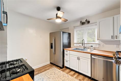 958 W Exchange Street Akron OH 44302