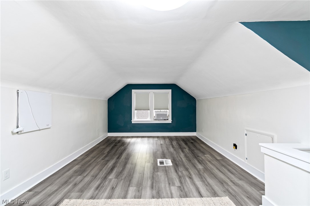 958 W Exchange Street Akron OH 44302