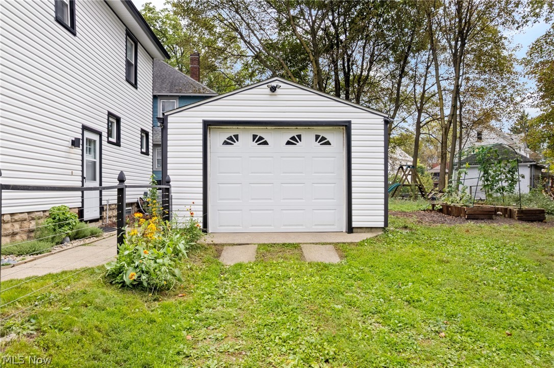 958 W Exchange Street Akron OH 44302