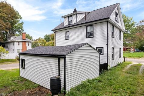 958 W Exchange Street Akron OH 44302
