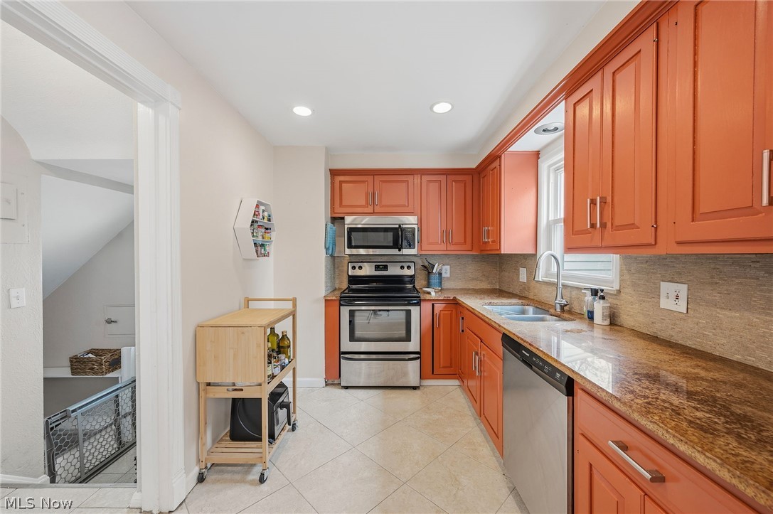 2335 Traymore Road University Heights OH 44118
