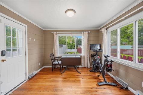 2335 Traymore Road University Heights OH 44118