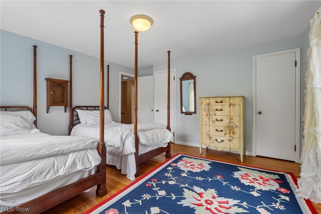 18413 Van Aken Boulevard Shaker Heights OH 44122