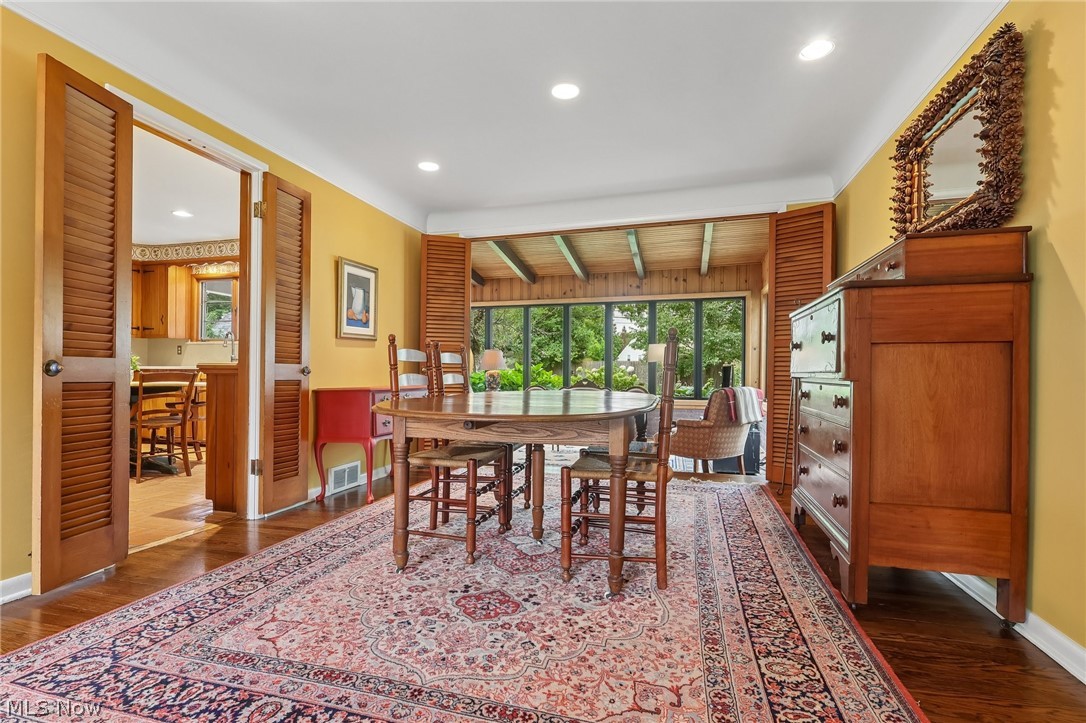 18413 Van Aken Boulevard Shaker Heights OH 44122