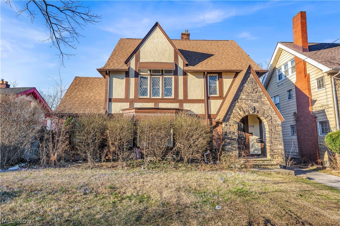 1858 Rudwick Road Cleveland OH 44112