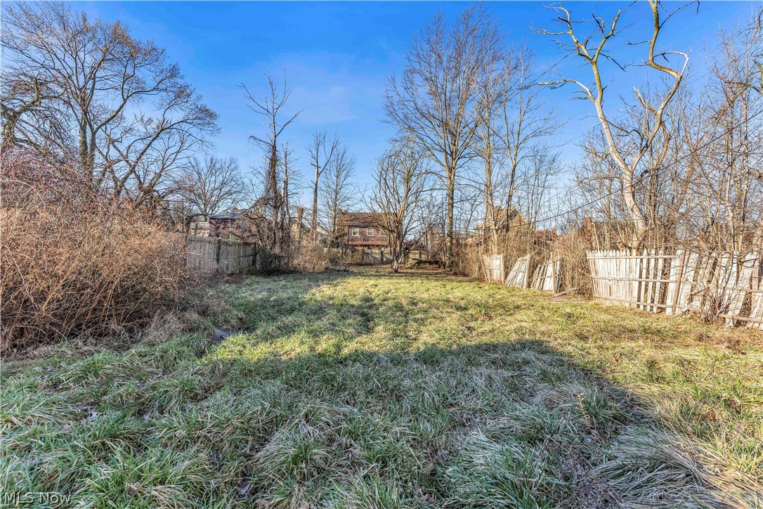 1858 Rudwick Road Cleveland OH 44112