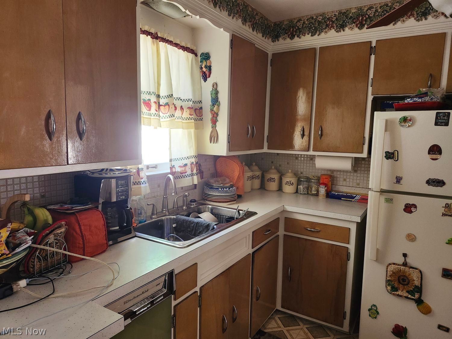 19205 Sunset Drive Warrensville Heights OH 44122