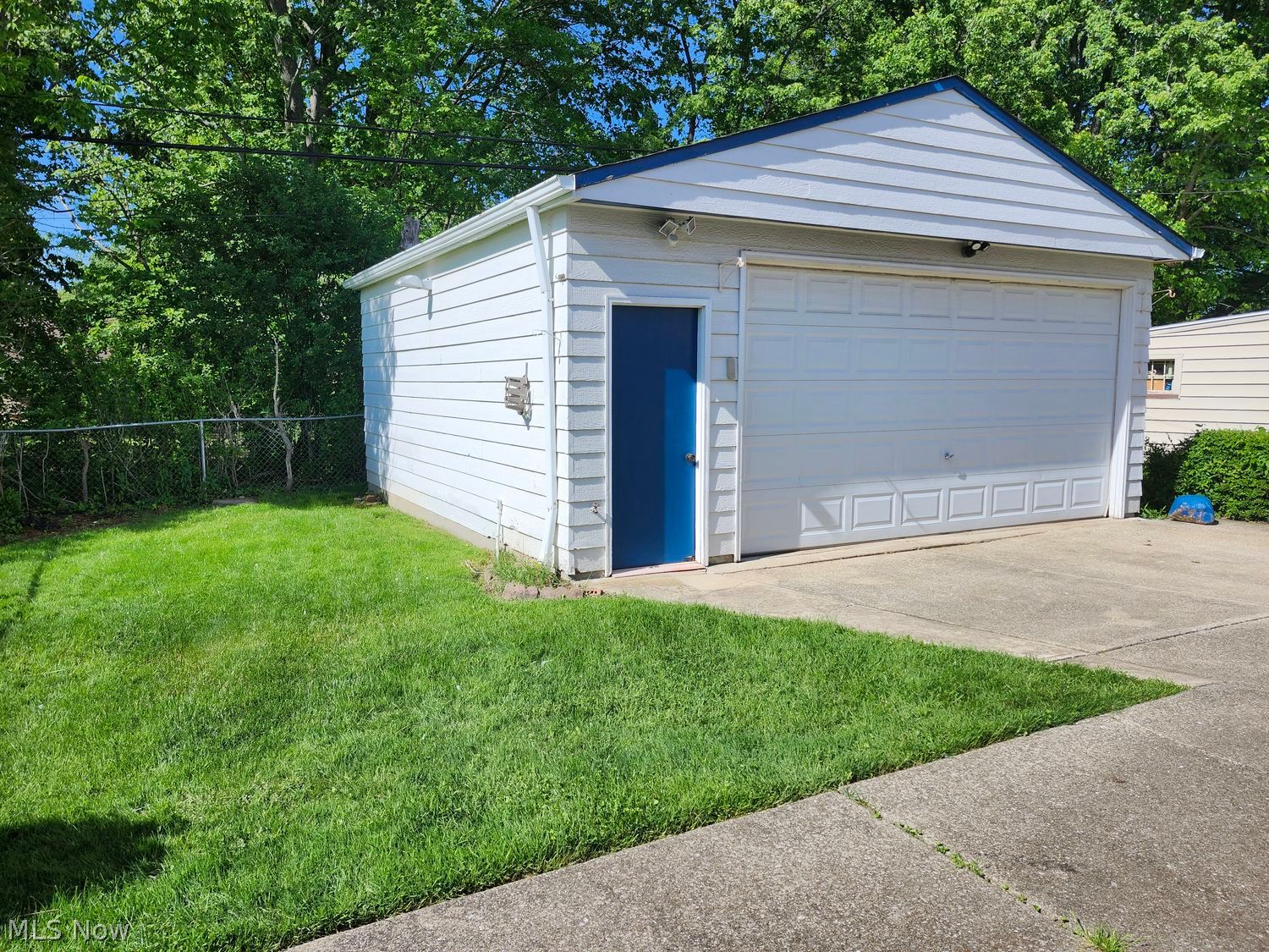 19205 Sunset Drive Warrensville Heights OH 44122