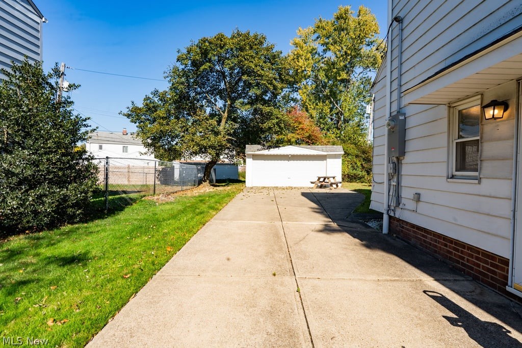 4081 Bexley Boulevard South Euclid OH 44121
