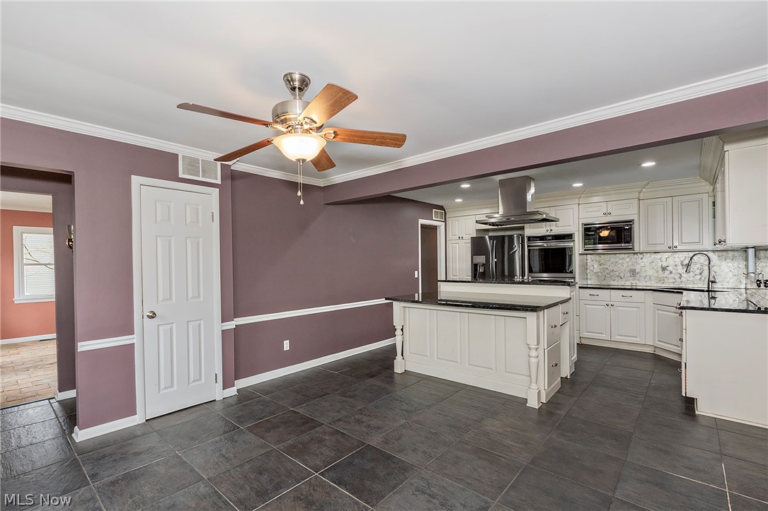 1 Deerfield Drive Chagrin Falls OH 44022