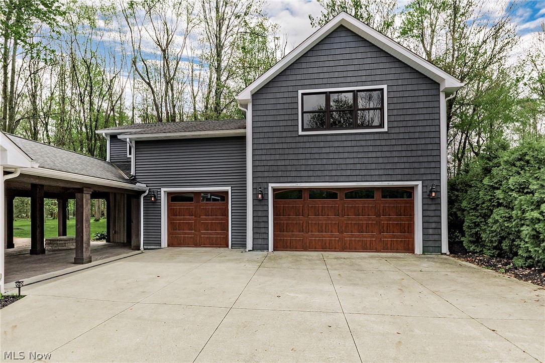 1 Deerfield Drive Chagrin Falls OH 44022